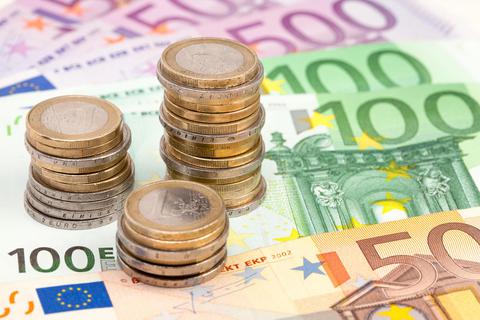 Das Regierungspräsidium Darmstadt hat dem Kreis Groß-Gerau die Aufnahme eines Kommunalkredits für Investitionen gewährt. Symbolfoto: eyetronic - stock.adobe