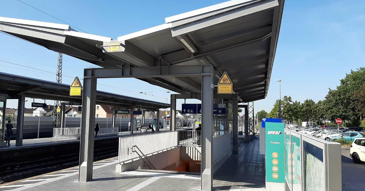 Nur der Aufzug am Bahnhof Raunheim ist noch nicht fertig