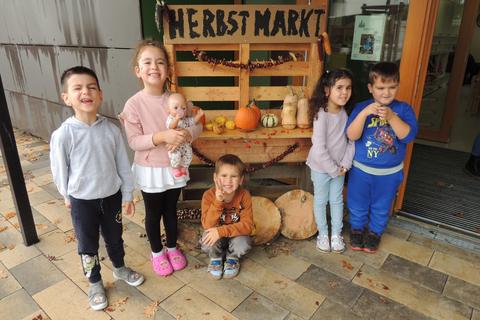 Raunheimer Kita „Schatzkiste“ im Zeichen von Kürbis und Holz | Echo Online