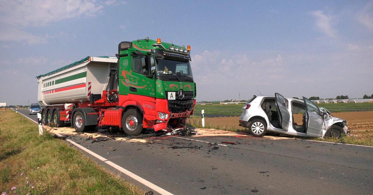 J Hriger Kommt Bei Unfall Mit Sattelzug Ums Leben