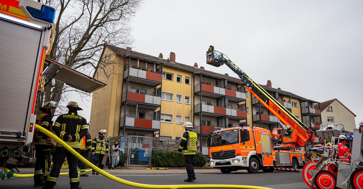 Fire brigade called out in Rüsselsheim: Fire in the basement of a ...