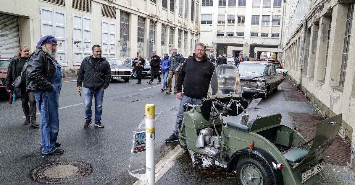 Eine Rarität im Fokus: Das bot der Car-Sonntag in Rüsselsheim für ...