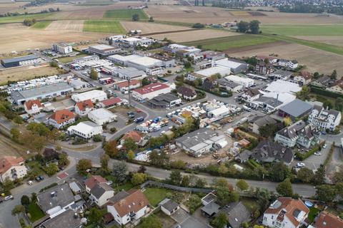Ein 515 Quadratmeter großes Grundstück im Astheimer Gewerbegebiet soll verkauft werden. Archivfoto: Vollformat/Volker Dziemballa
