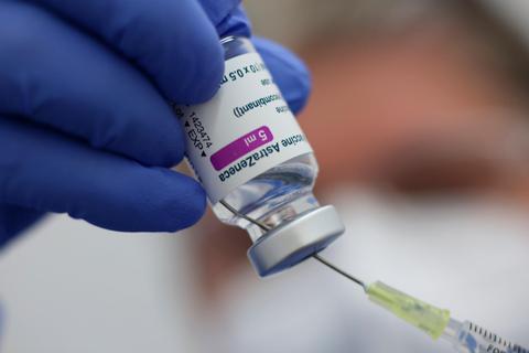Eine Corona-Impfung hat keine Auswirkung auf Diagnoseverfahren. Symbolfoto: Matthias Bein/dpa 