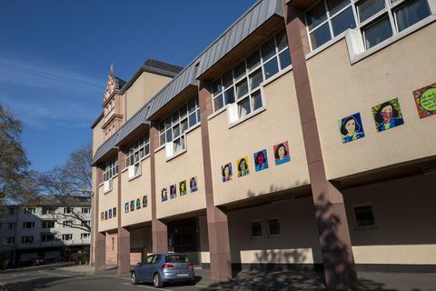 Die Anne-Frank-Realschule plus in Mainz. Archivfoto: hbz/Stefan Sämmer