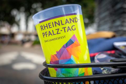 Es wird beim Landesfest Kaufbecher geben.  Foto: Lukas Görlach