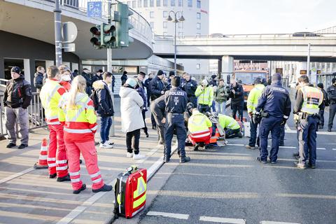 Der Protest der Klimaaktivisten sorgte am Freitagmorgen in Mainz für großes Aufsehen.
