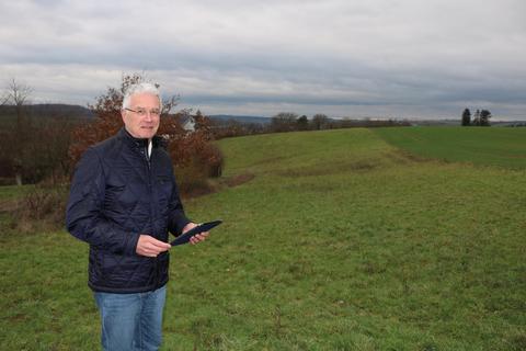 Große Aufgaben warten auf die Gemeinde Brensbach – wie etwa die Entwicklung eines Baugebiets am Kirschberg. Der bisherige Vorsitzende des Bau-Ausschusses, Reiner Müller, wird an den Beratungen aber nur noch als einfaches Ausschuss-Mitglied teilnehmen. © Kirsten Sundermann