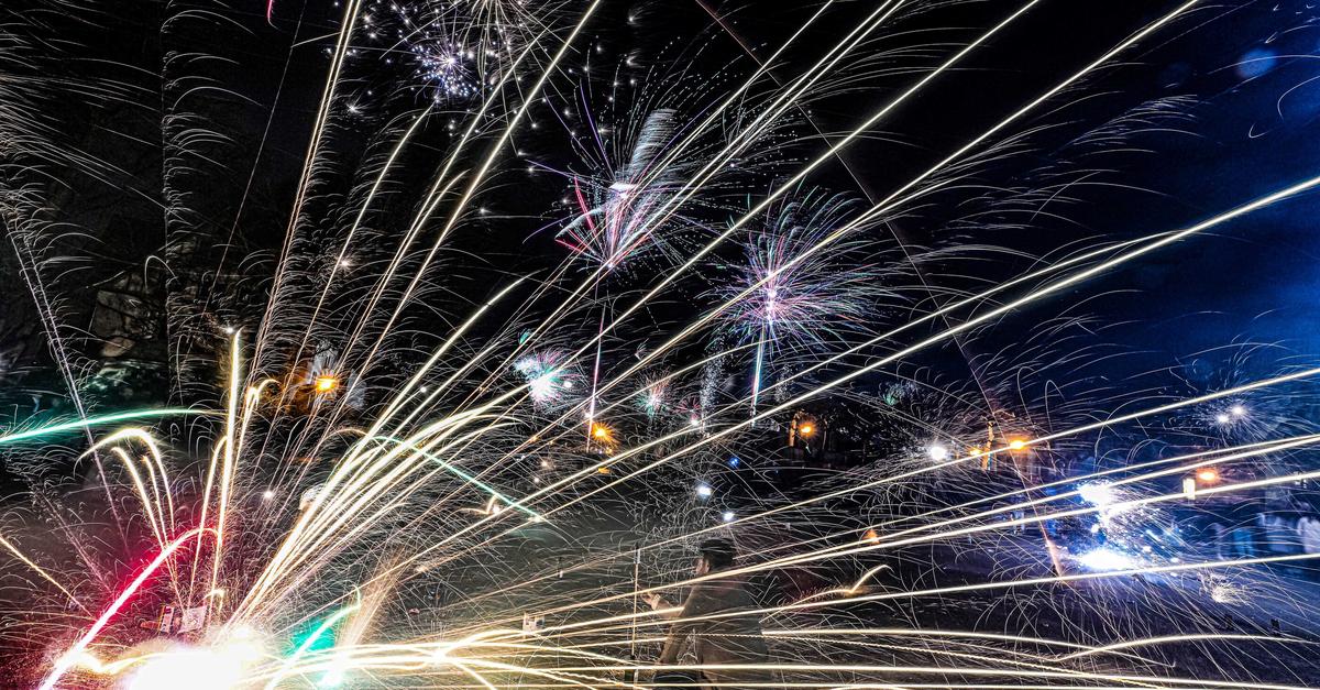 Böllerverbot an Silvester spaltet die Gemüter: Was Odenwälder dazu sagen.