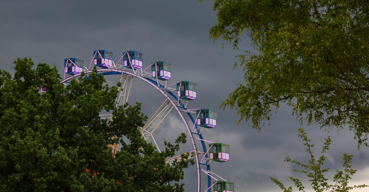 Erbacher Wiesenmarkt: Regen dämpft, verhagelt aber Stimmung nicht