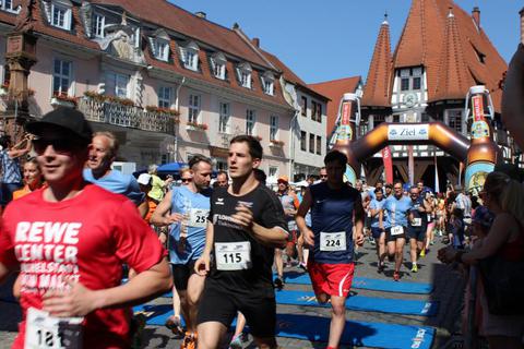 Dabeisein ist alles beim Team-Marathon in Michelstadt, der für jeden die richtige Anforderung bereithält. Archivfoto: Manfred Giebenhain  Foto: 