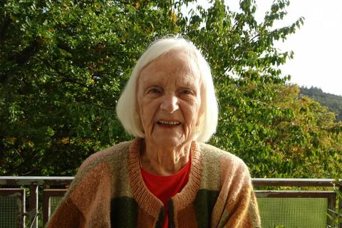 Gertrud Ulbricht feiert ihren 102. Geburtstag im eigenen Zuhause in Rothenberg. Foto: Dieter Berlieb