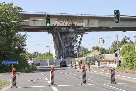 Die gesperrte Salzbachtalbrücke bei Wiesbaden. Foto: René Vigneron