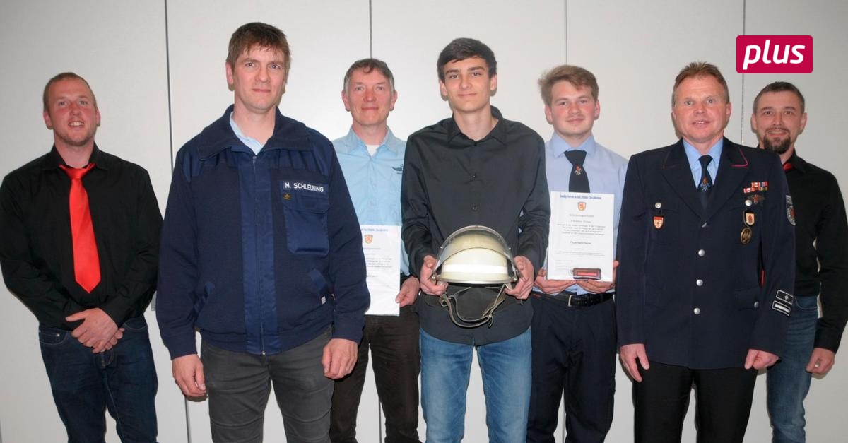 OberSeibertenrod Feuerwehr vor