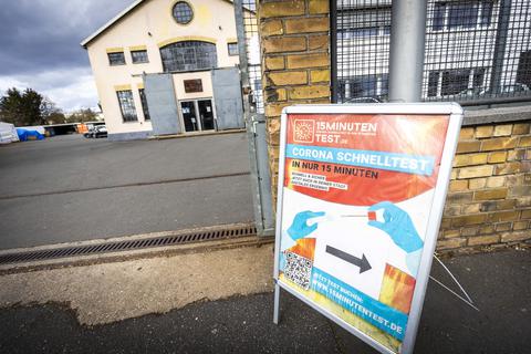 Das Schnelltestcenter von Covimedical in der Alten Schmelze in Schierstein bleibt geöffnet. Archivfoto: Lukas Görlach