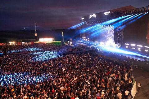 Das Rock am Ring begeistert auch dieses Jahr wieder viele Besucher. Auf den Bühnen treffen sich große Namen. Foto:dpa