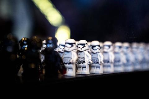 Die Stormtroopers von Star Wars. Die dunkle Seite der Macht, perfekt aufbereitet fürs Kinderzimmer. © imago images/Ritzau Scanpix