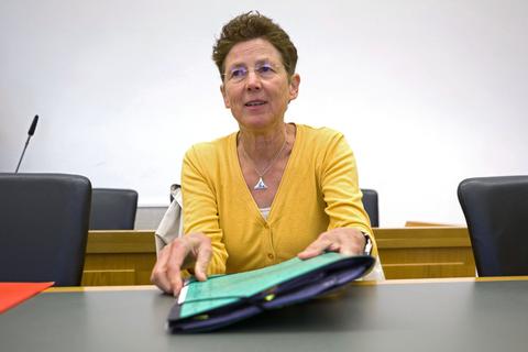Vor Gericht: Die Gießener Ärztin Kristina Hänel streitet für medizinische Aufklärung bei Schwangerschaftsabbrüchen. Ein Abtreibungsgegner hatte sie angezeigt. Foto: epd