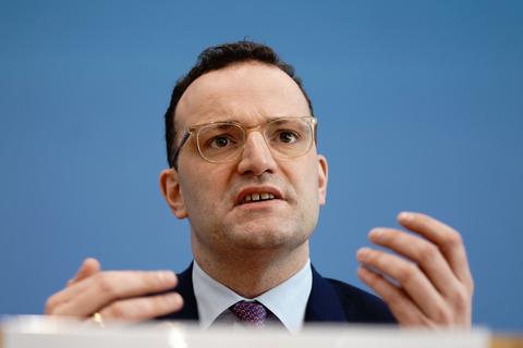 Bundesgesundheitsminister Jens Spahn fordert  Reiserückkehrer auf, sich in Quarantäne zu begeben. Foto: dpa