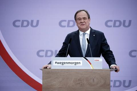 Armin Laschet (CDU) sieht im "Brücken-Lockdown" eine Lösung aus der aktuellen dritten Welle.  Foto: CDU