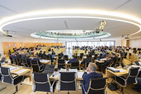 Der hessische Landtag. Symbolfoto: dpa