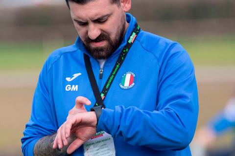 Die Zeit von Trainer Giovanni Marino beim Fußball-Kreisoberligisten SG Azzurri/Olympia Lampertheim ist vorzeitigabgelaufen. © Thorsten Gutschalk