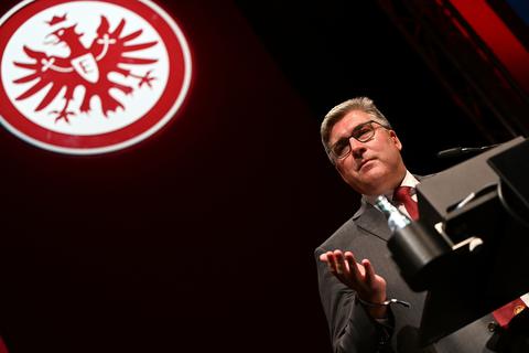 Übt scharfe Kritik an Frankfurts umstrittenen OB Peter Feldmann: Eintracht-Vorstandssprecher Axel Hellmann.  Foto: Jan Huebner