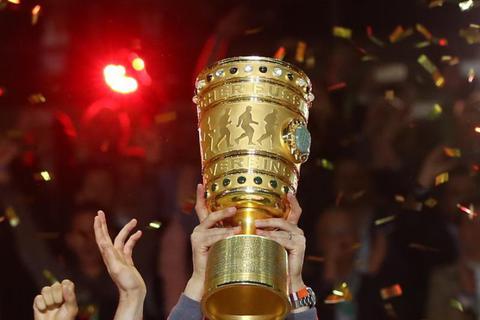 Der DFB-Pokal. Foto: dpa 
