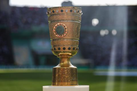 Im Finale des DFB-Pokals trifft die Frankfurter Eintracht am Samstag auf RB Leipzig.
