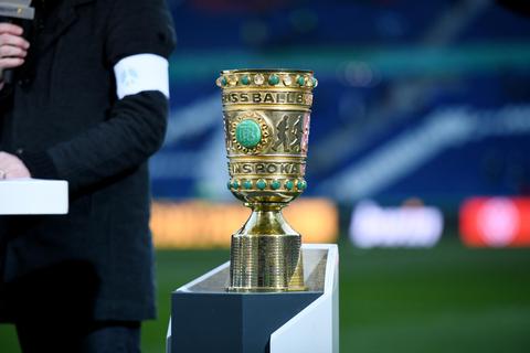 Wer hat beim DFB-Pokal Losglück und wer nicht? Archivfoto: dpa