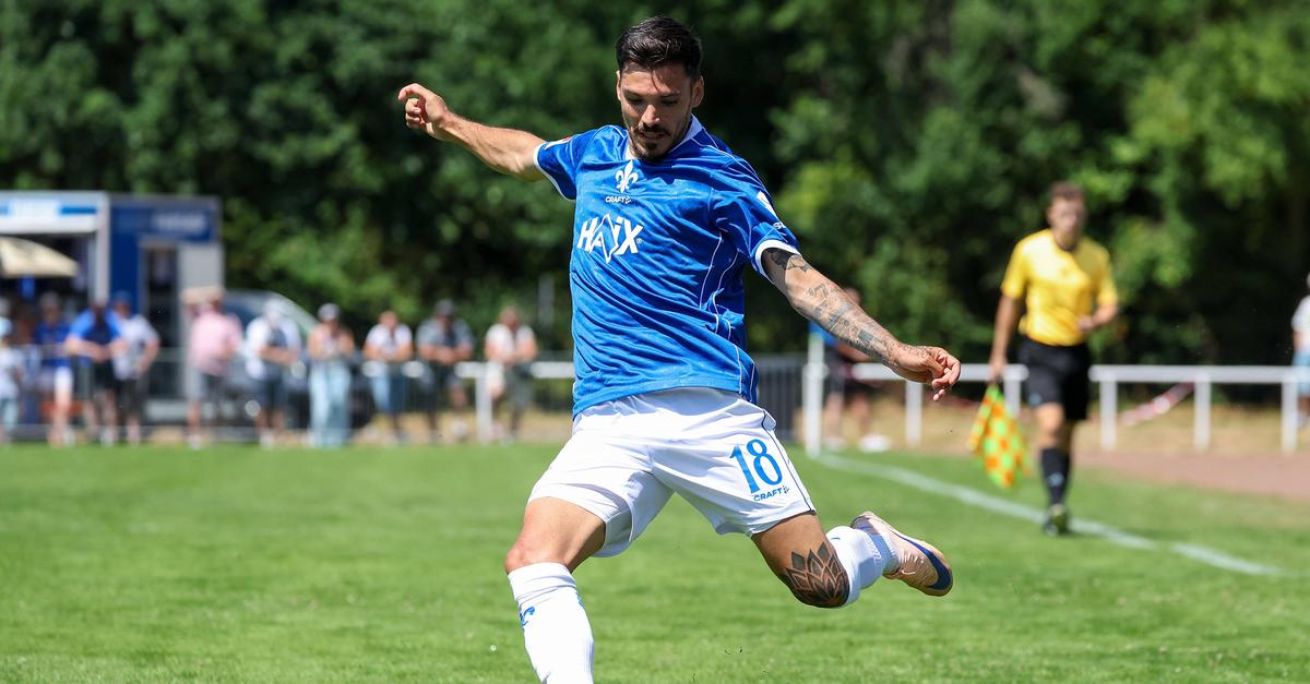 Trainer Florian Kohfeldt überrascht von Kinderfragen in PK des SV ...