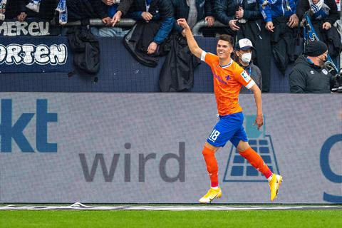 Seinen bisher einzigen Saisontreffer erzielte Mathias Honsak bei Schalke 04: Sein 2:1 führte letztlich zum 4:2-Sieg. Archivfoto: dpa 