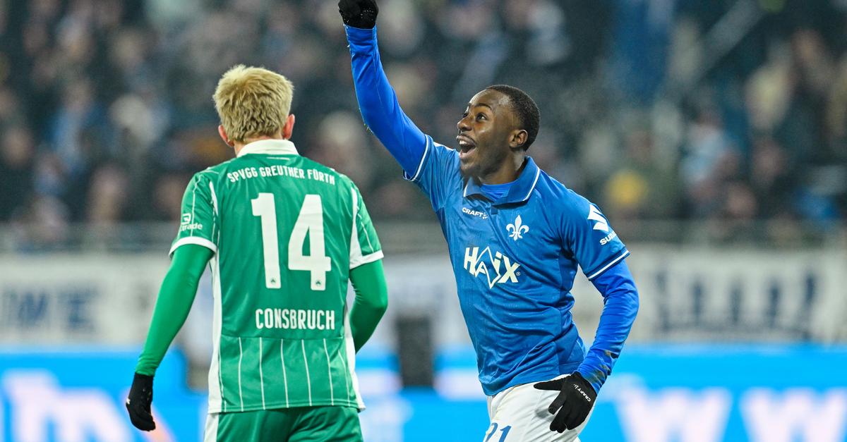 Sportchef Fernie lobt Teamgeist von Darmstadt 98 und kritisiert ...