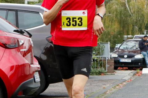 Fünfter über fünf Kilometer wurde Julian Burow (LG Rüsselsheim) Foto: André Dziemballa