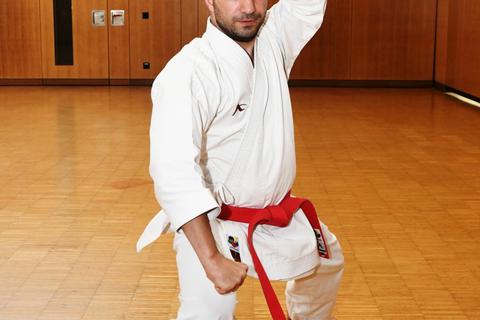 Als Athlet des internationalen Flüchtlings-Teams will Karateka Wael Shueb vom GKV Lotus Eppertshausen in die Medaillenvergabe bei Olympia in Tokio eingreifen. Foto: Jens Dörr