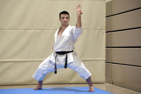 Am 5. und 6. August tritt Wael Shueb in Tokio in der Kata (Formenlauf gegen imaginäre Gegner) der Männer an. Bei den Olympischen Spielen muss er, wie alle ausländischen Sportler, auf den eigenen Anhang verzichten. Foto: Jens Dörr