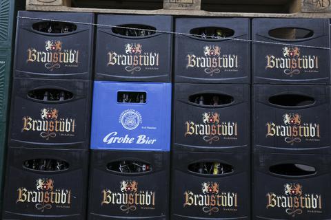 Die Darmstädter Privatbrauerei reagiert auf die steigenden Energie- und Rohstoffpreise und erhöht Mitte 2022.  Archivfoto: Guido Schiek