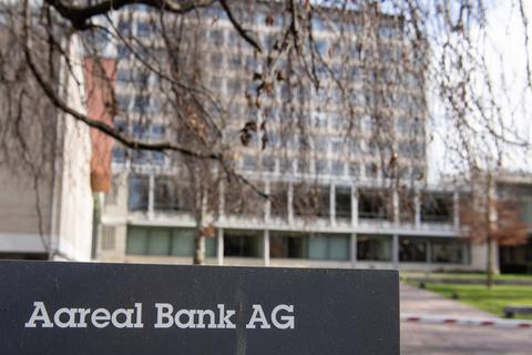 Der Gewerbeimmobilienfinanzierer Aareal Bank in Wiesbaden kämpft mit unterschiedlichen Interessen der Eigentümer. Foto:dpa
